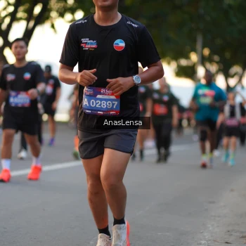 Runner Photo 3750880
