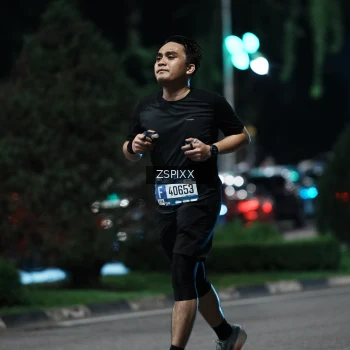Runner Photo 3750882