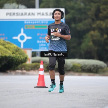 Runner Photo 3750970