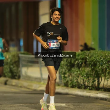 Runner Photo 3751039