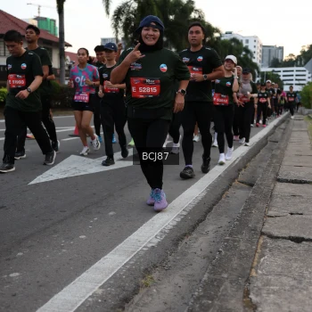 Runner Photo 3751041
