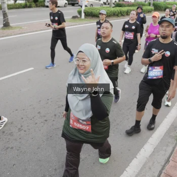 Runner Photo 3751047
