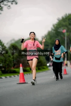 Runner Photo 3751076