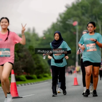 Runner Photo 3751084