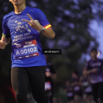 Runner Photo 3751115