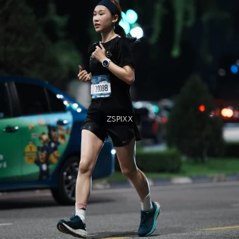 Runner Photo 3751135
