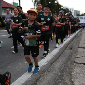 Runner Photo 3751159