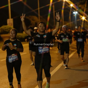 Runner Photo 3751199