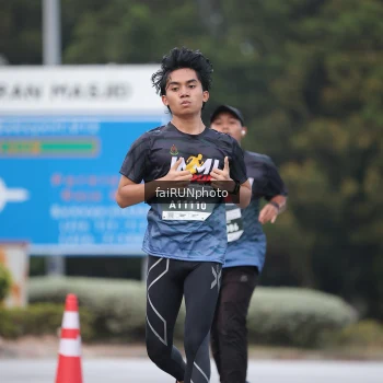 Runner Photo 3751222