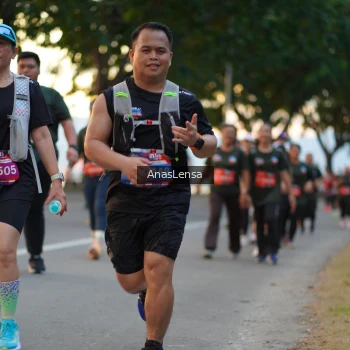 Runner Photo 3751244