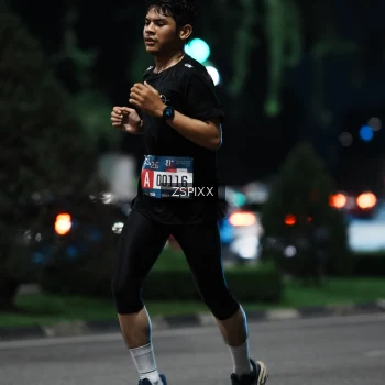 Runner Photo 3751256