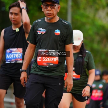 Runner Photo 3751276