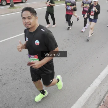 Runner Photo 3751280