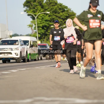 Runner Photo 3751309