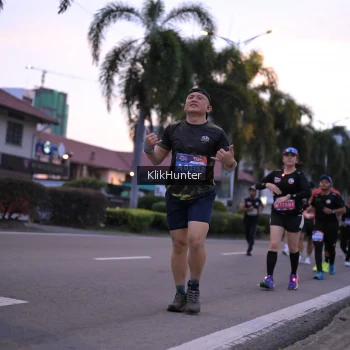 Runner Photo 3751314