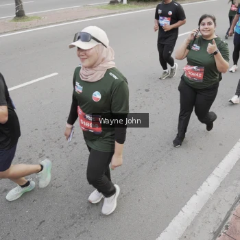 Runner Photo 3751322