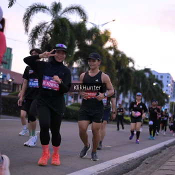Runner Photo 3751343