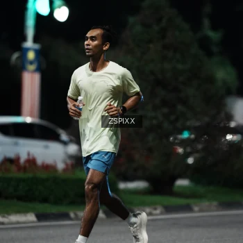 Runner Photo 3751347