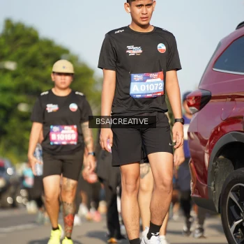 Runner Photo 3751350