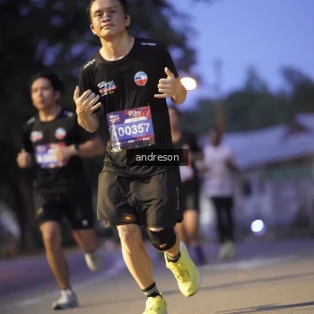 Runner Photo 3751364