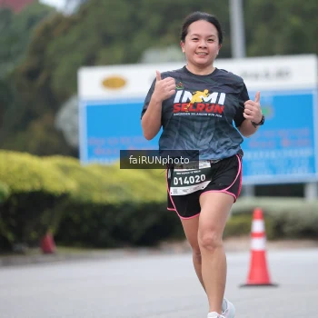 Runner Photo 3751366