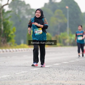 Runner Photo 3751382