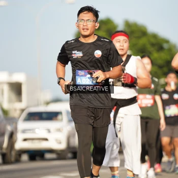 Runner Photo 3751413