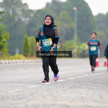 Runner Photo 3751416