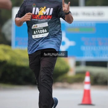 Runner Photo 3751474