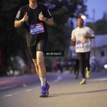 Runner Photo 3751477
