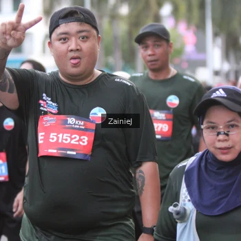Runner Photo 3751478