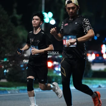 Runner Photo 3751481