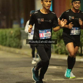 Runner Photo 3751499