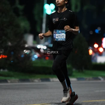 Runner Photo 3751572