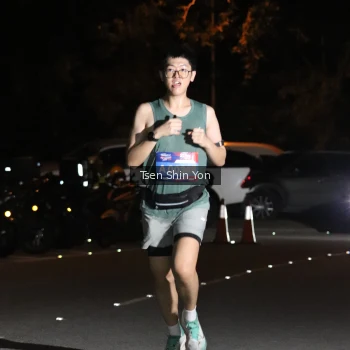 Runner Photo 3751592