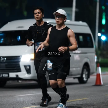 Runner Photo 3751598