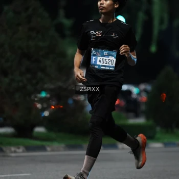 Runner Photo 3751608