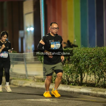Runner Photo 3751623