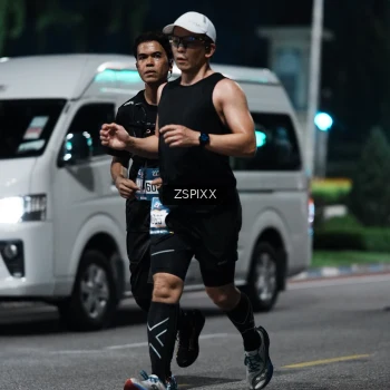 Runner Photo 3751628