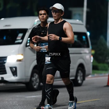 Runner Photo 3751645