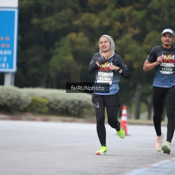 Runner Photo 3751655