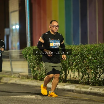 Runner Photo 3751665