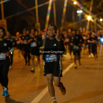 Runner Photo 3751672