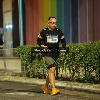Runner Photo 3751678