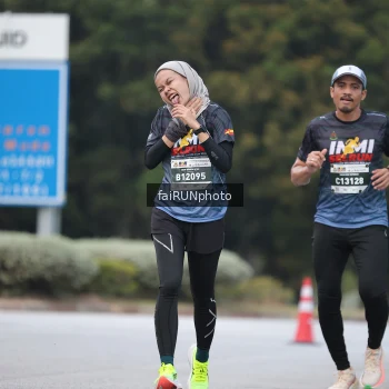 Runner Photo 3751701