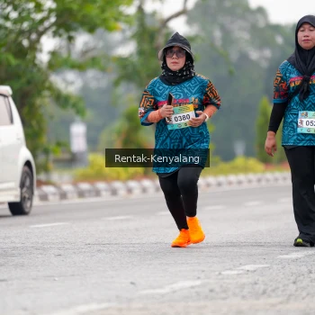 Runner Photo 3751721