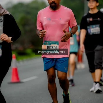 Runner Photo 3751726