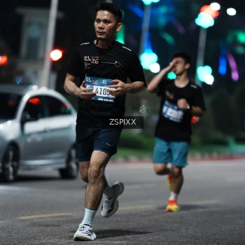 Runner Photo 3751733