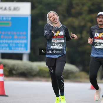Runner Photo 3751734