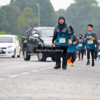 Runner Photo 3751763